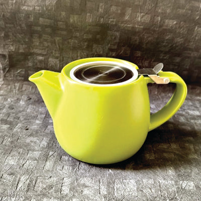 Pluto Ceramic 18oz Teapot with Infuser - Black